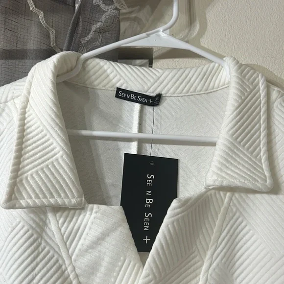 See N Be Seen white textured V-neck collared pullover 3x - Picture 5 of 8